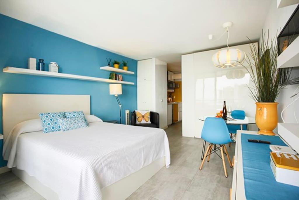 Roberta Apartment Playa De Las Americas Exterior photo